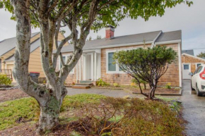 Seaside Cove Cottage
